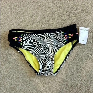 New with tags kids Nordstrom patterned bikini bottom in size 12